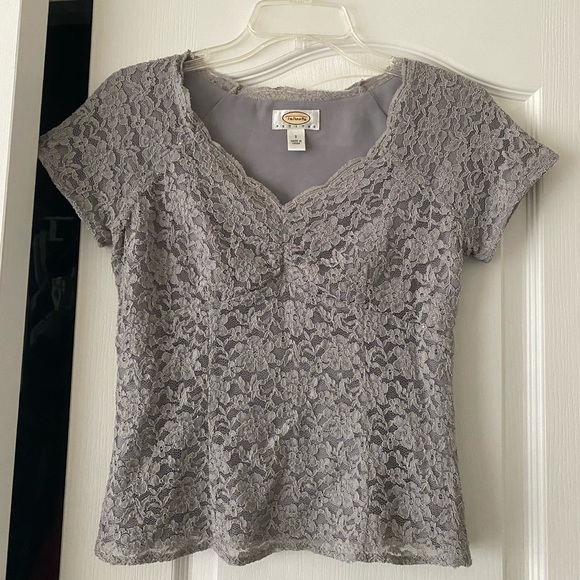 Shirt - Picture 1 of 2